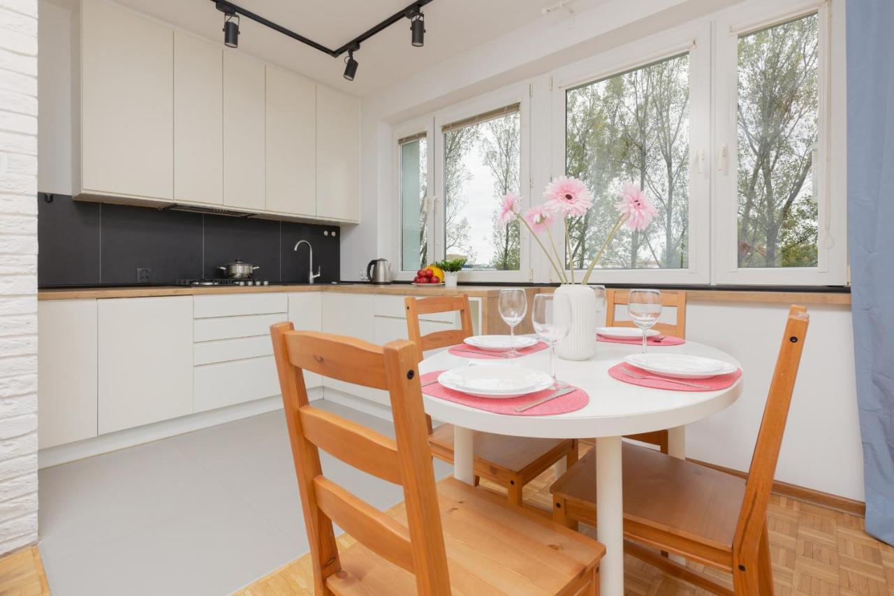 Warsaw Magellana Apartment By Noclegi Renters Екстериор снимка